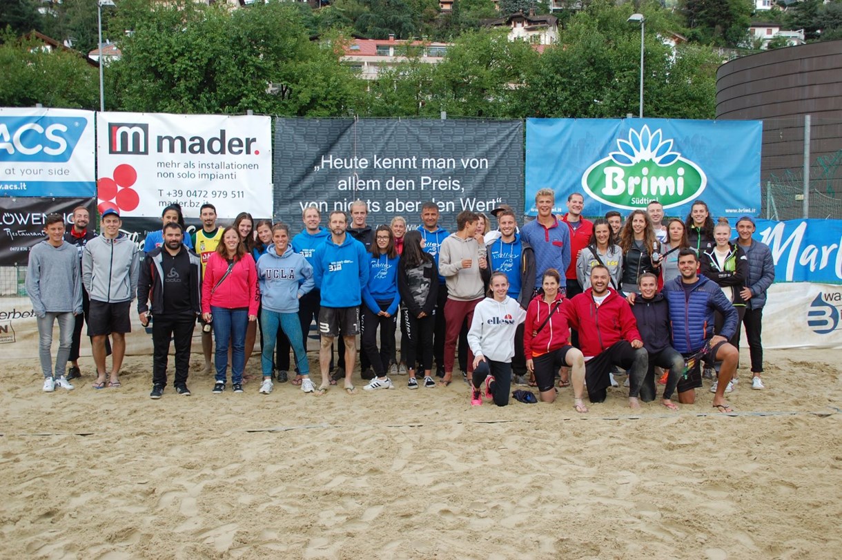 Die Teilnehmer des Mixed-Turniers