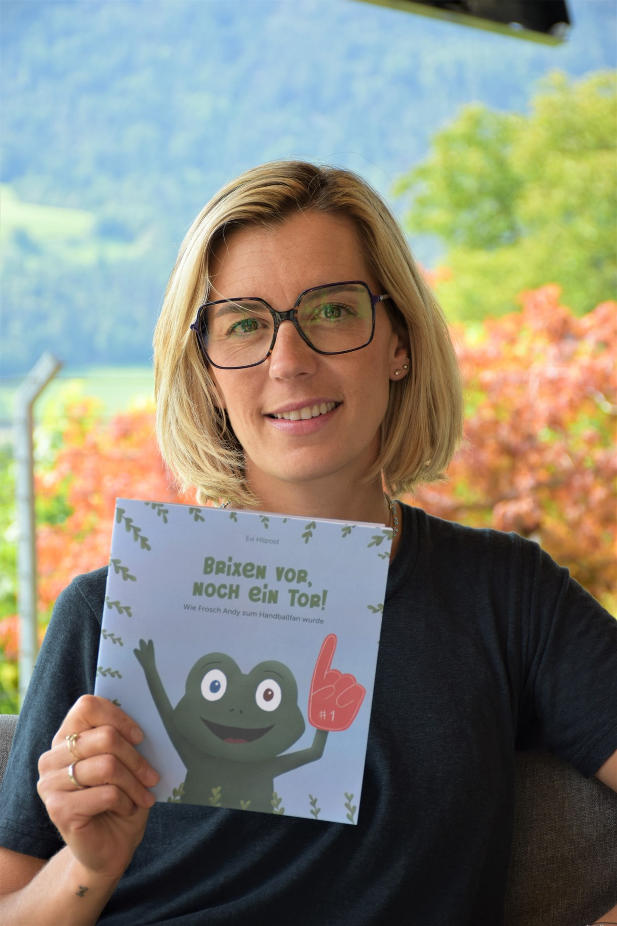 Evi Hilpold stellte ihr Handball-Kinderbuch vor.